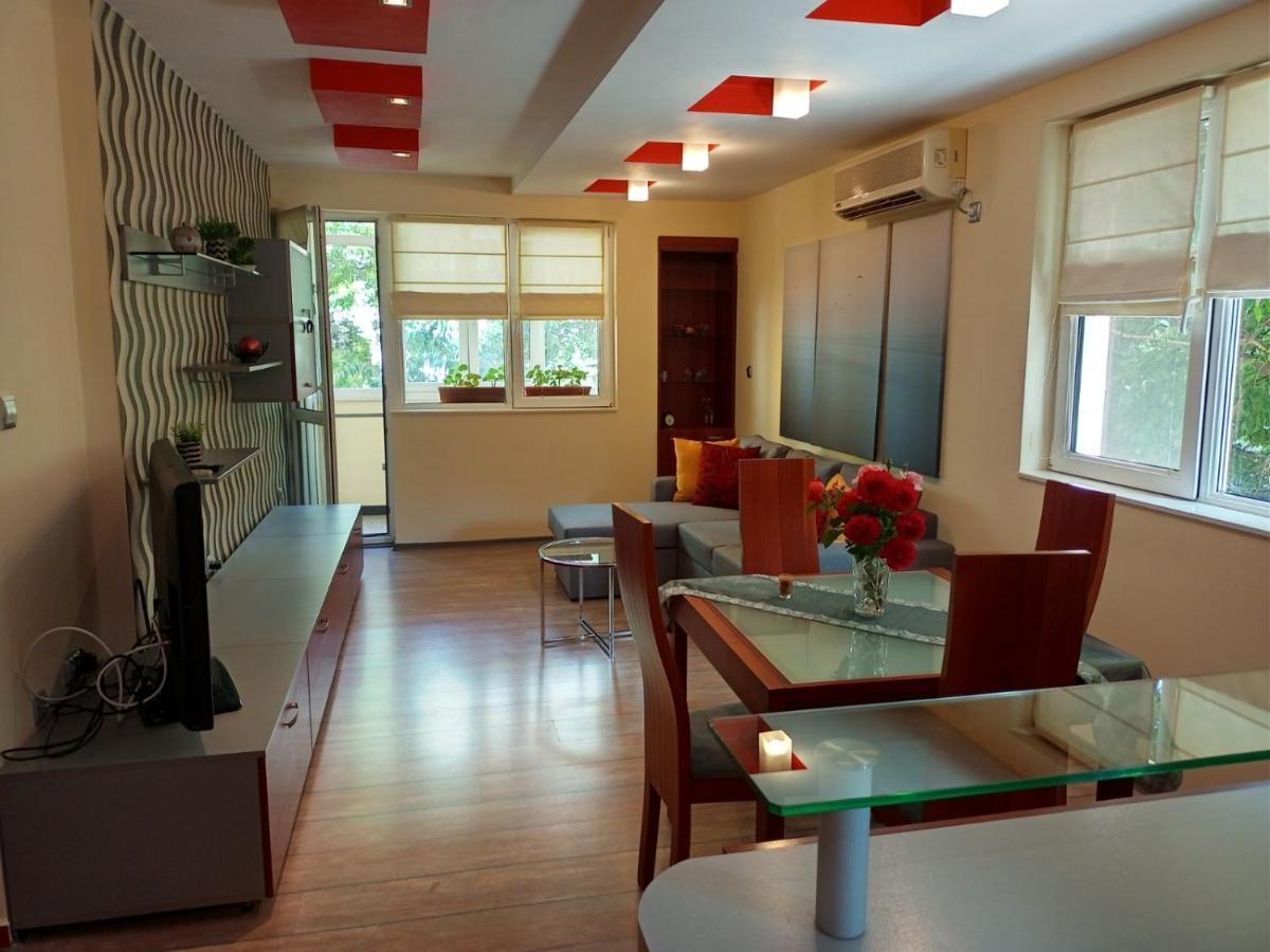 Sunrise Arena Apartment By Hsm Burgas City Exterior foto